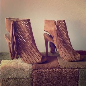 6 inch open toe stilletto